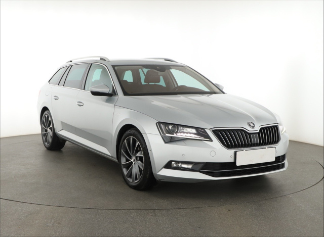 Škoda Superb 2017