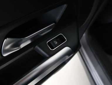 Mercedes-Benz GLB - 2023