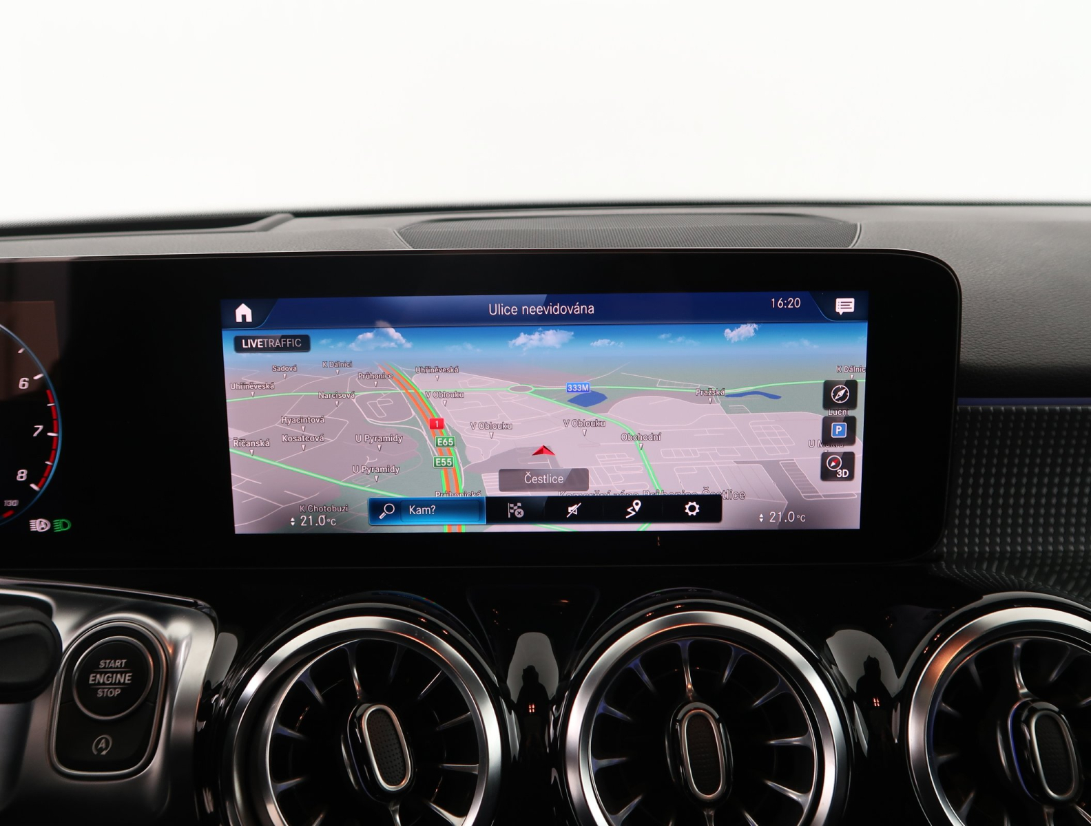 Mercedes-Benz GLB - 2023