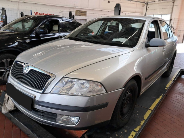 Škoda Octavia 2004
