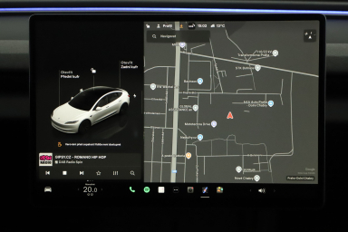 Tesla Model 3 - 2024