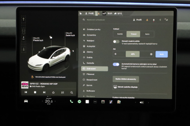 Tesla Model 3 - 2024