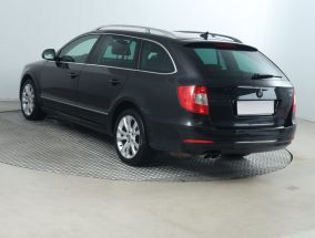 Skoda Superb - 2012