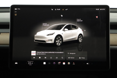 Tesla Model Y - 2022