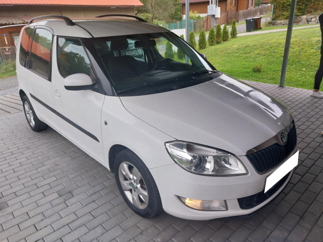 Škoda Roomster 2011