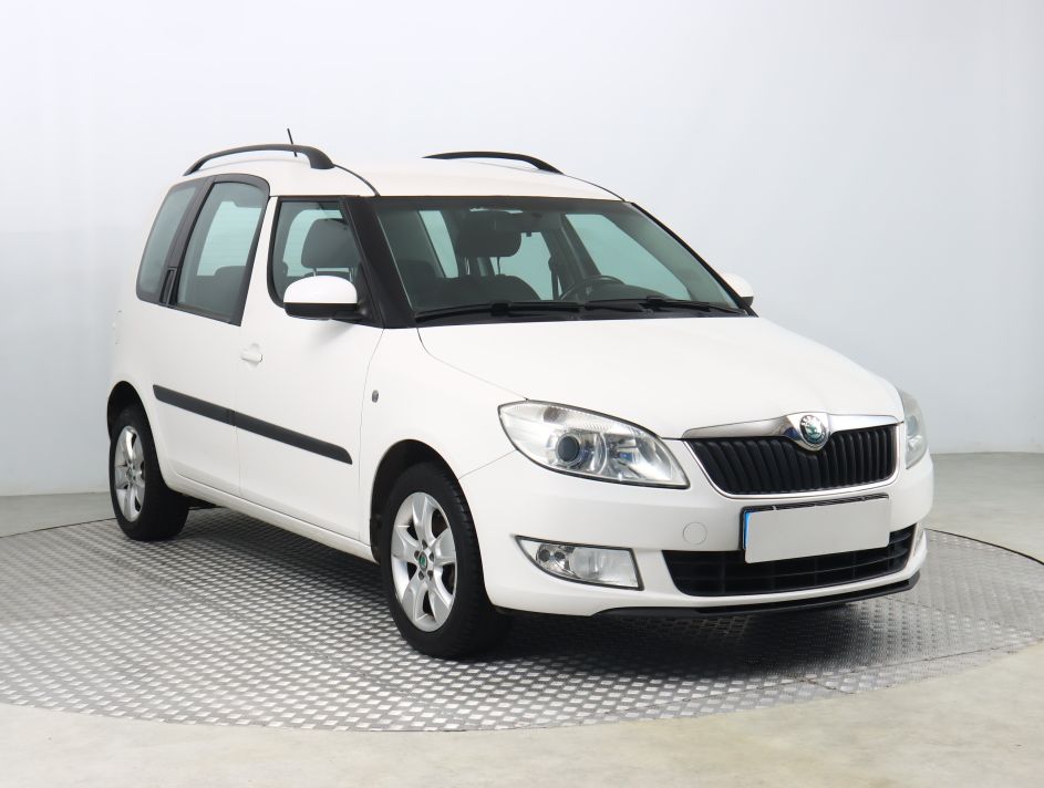 Skoda Roomster - 2011
