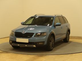Skoda Octavia Scout - 2016