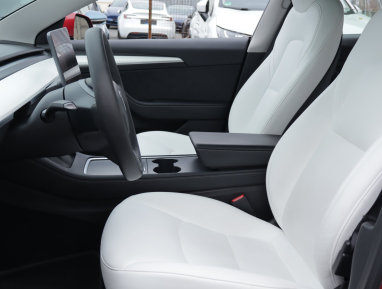 Tesla Model 3 - 2021