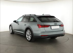 Audi Allroad - 2020