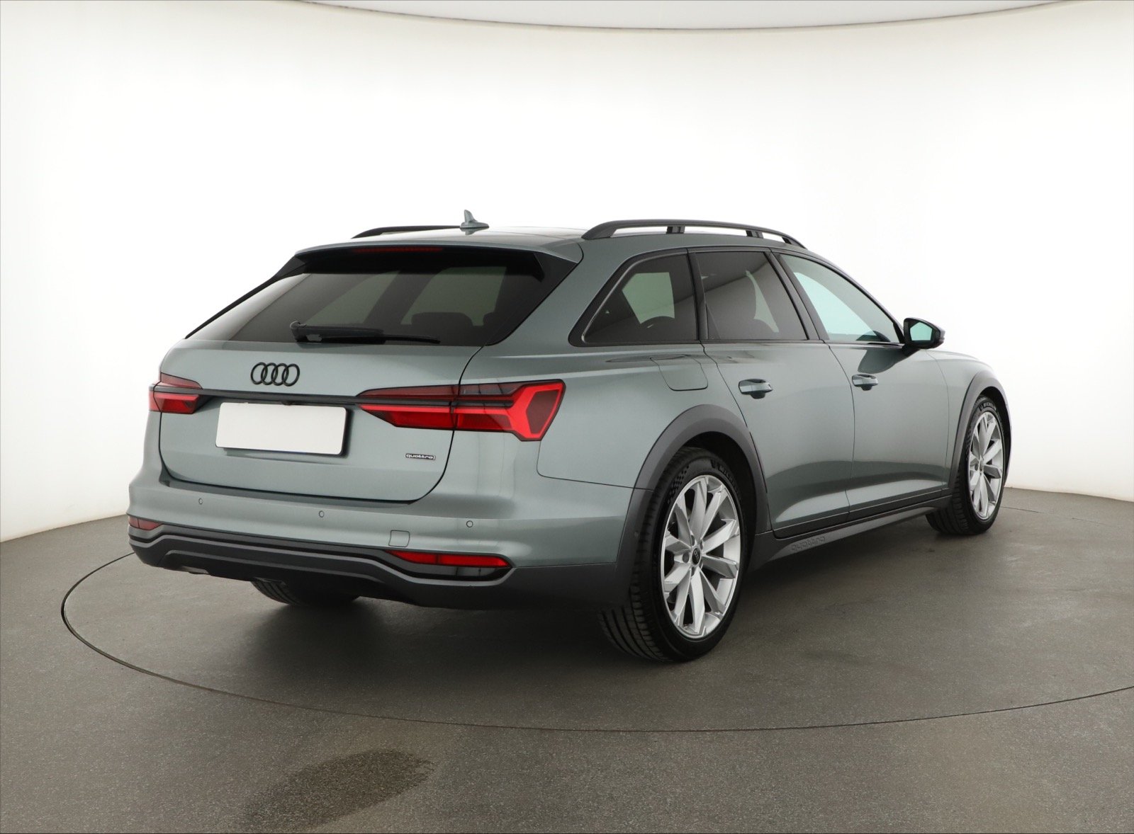 Audi Allroad - 2020