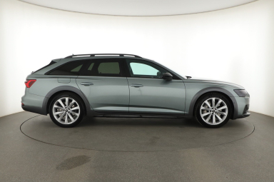 Audi Allroad - 2020