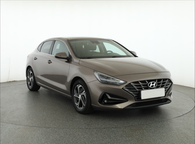 Hyundai i30 Fastback 2021