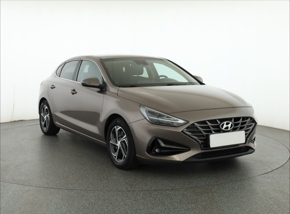 Hyundai i30 Fastback - 2021