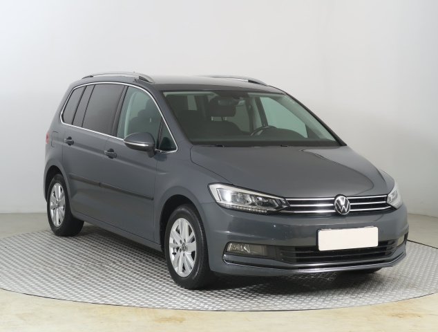 Volkswagen Touran 2021