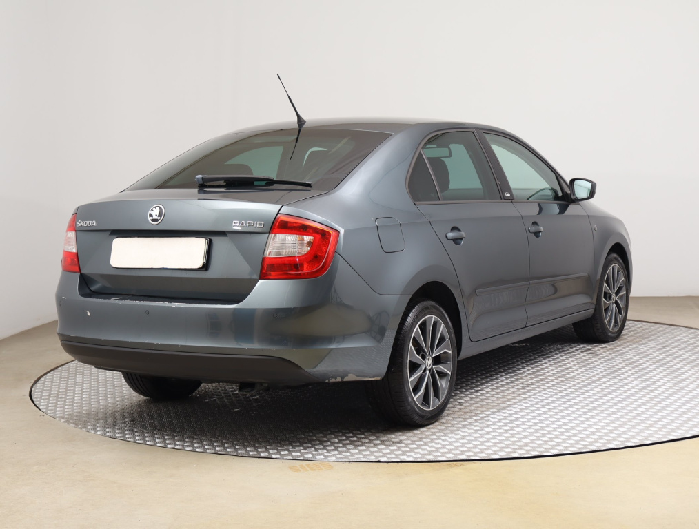 Škoda Rapid