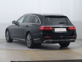 Mercedes-Benz E - 2016