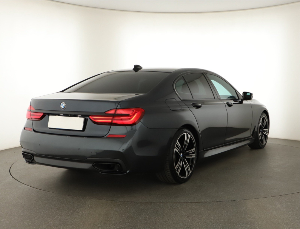 BMW 7