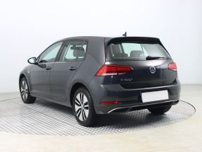 Volkswagen e-Golf - 2020