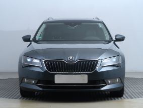 Skoda Superb - 2019