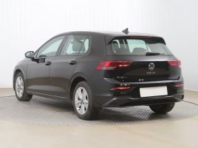 Volkswagen Golf - 2020