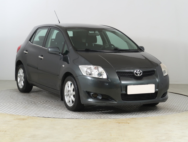 Toyota Auris 2009
