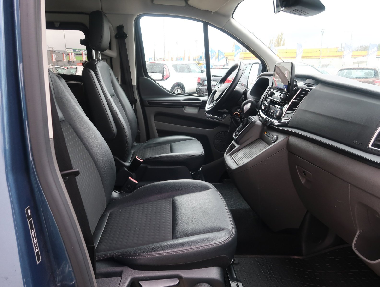 Ford Tourneo Custom - 2021