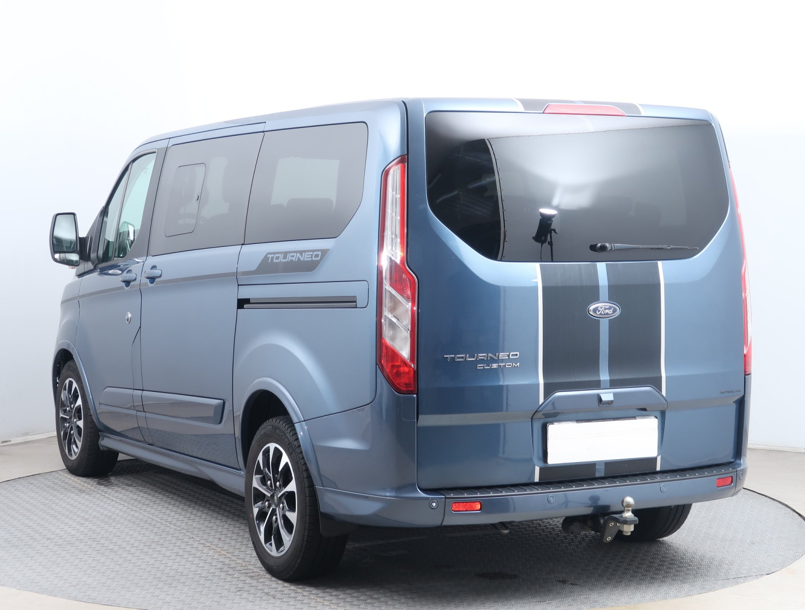 Ford Tourneo Custom - 2021