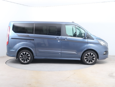 Ford Tourneo Custom - 2021