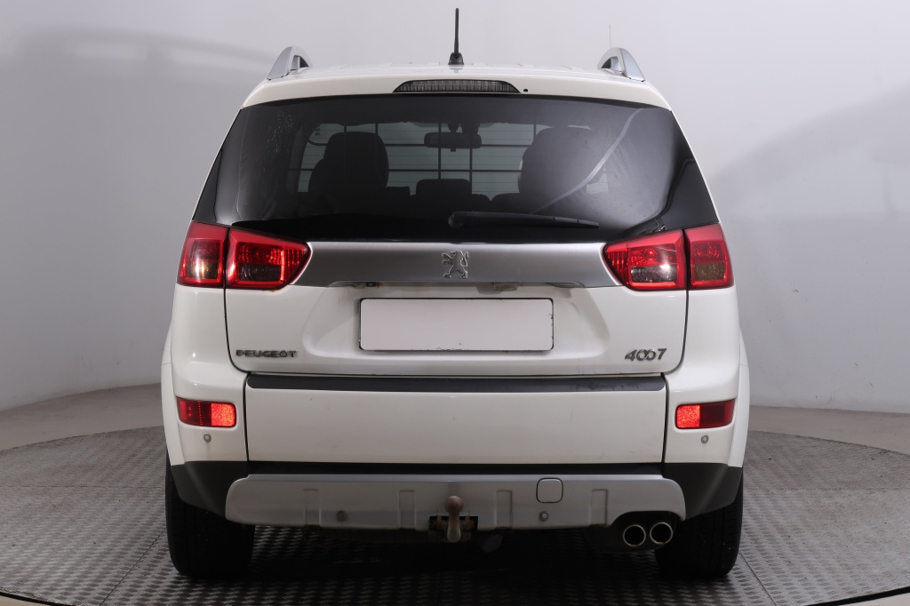 Peugeot 4007