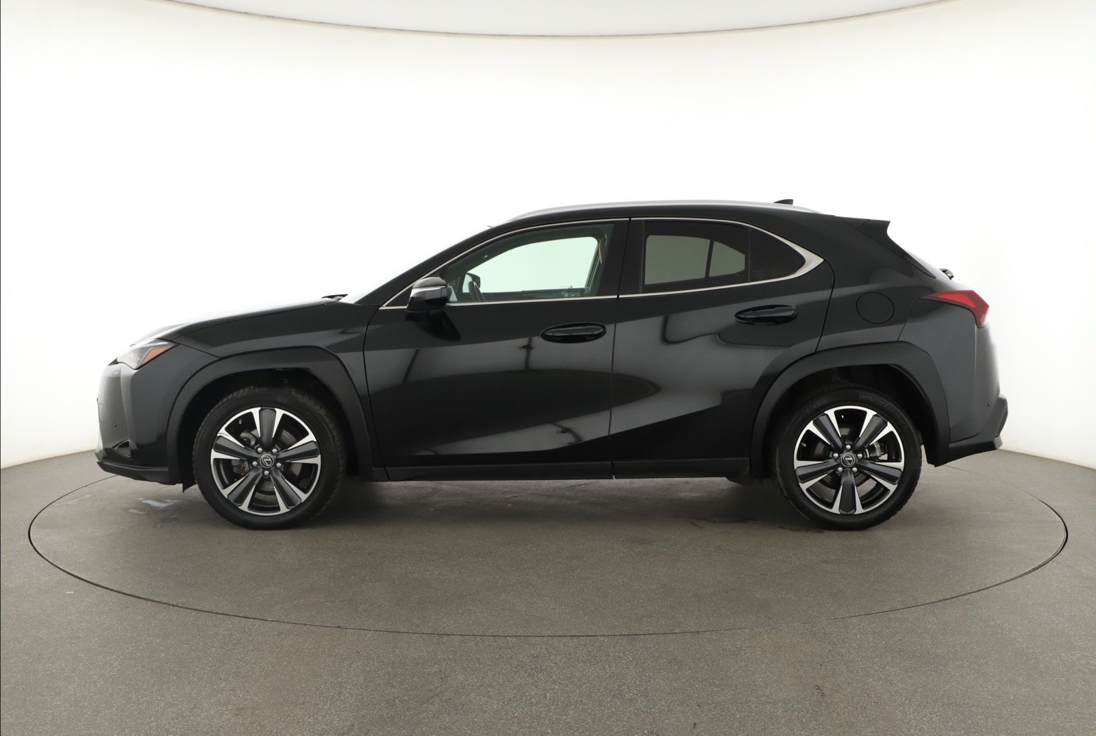 Lexus UX - 2024