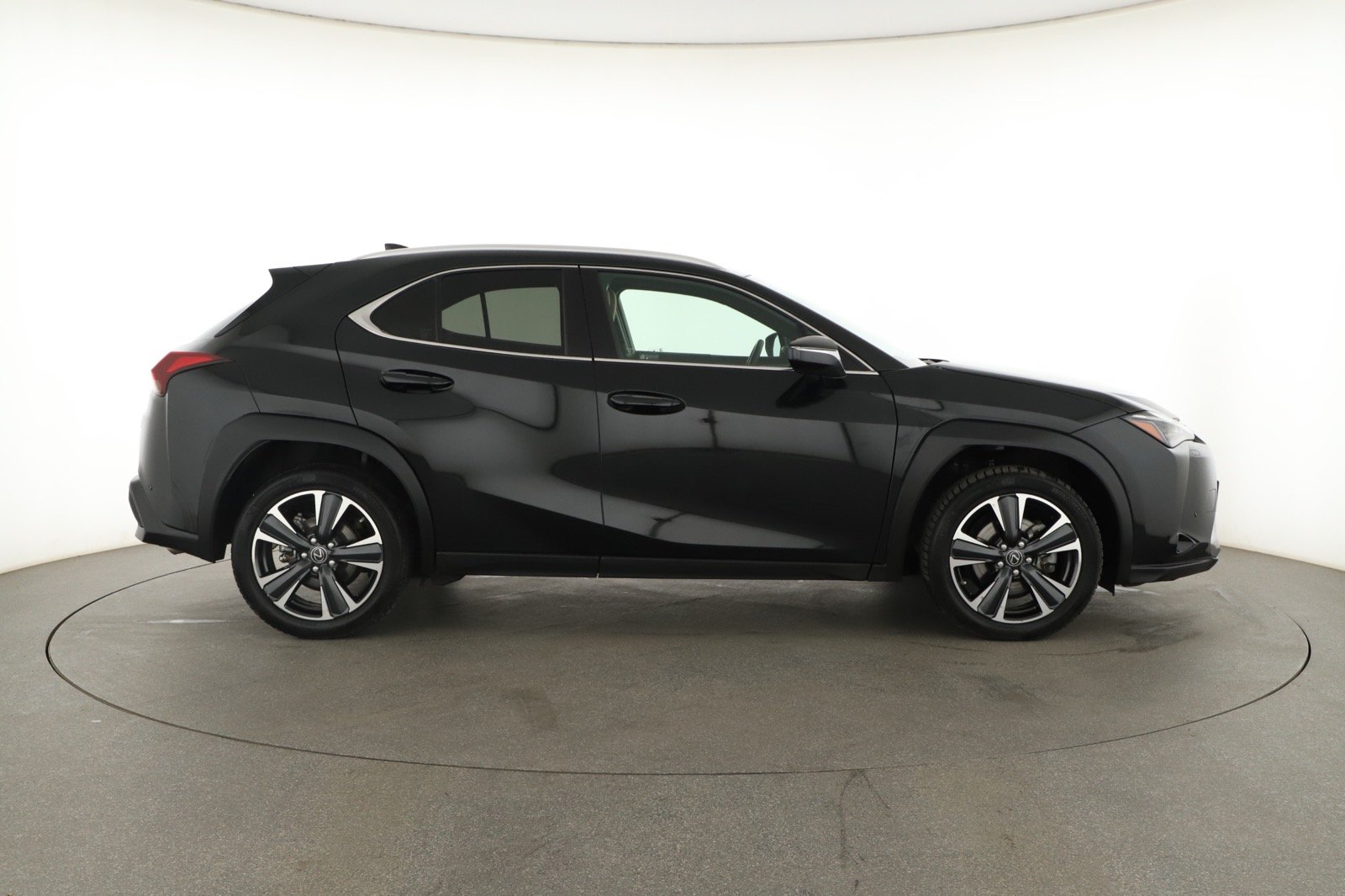 Lexus UX - 2024