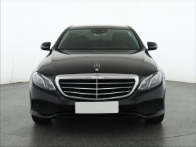 Mercedes-Benz E - 2017