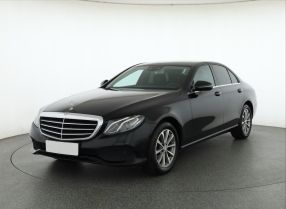 Mercedes-Benz E - 2017