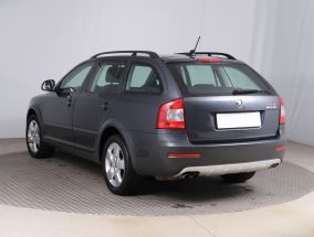 Skoda Octavia Scout - 2011