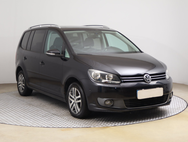 Volkswagen Touran 2011