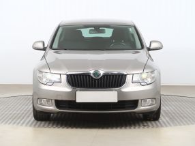 Skoda Superb - 2012