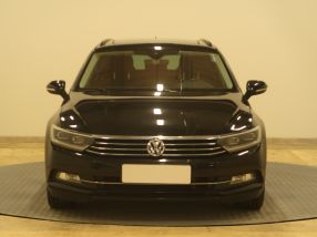 Volkswagen Passat - 2015