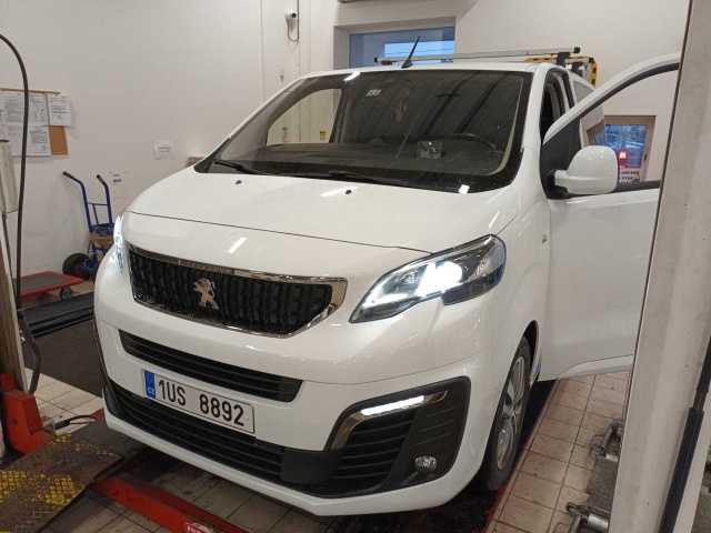 Peugeot Traveller 2018