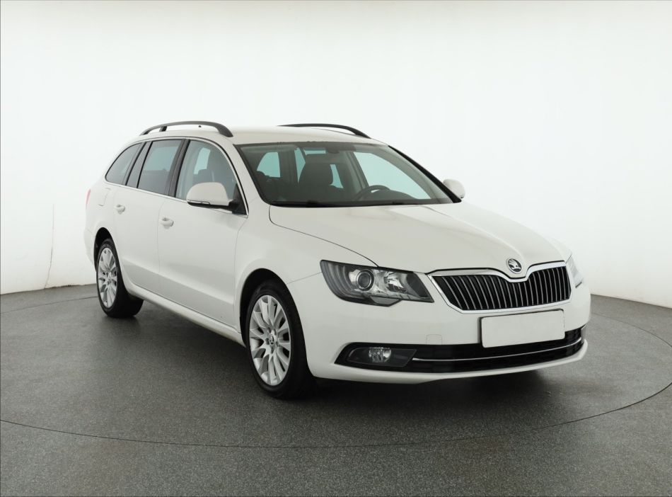 Skoda Superb - 2014
