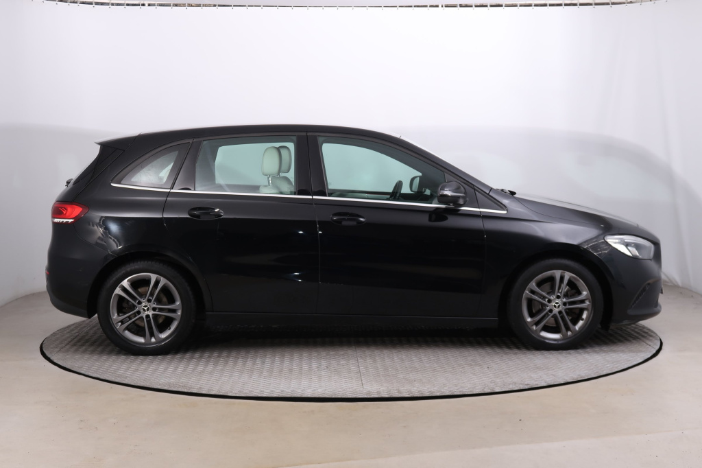 Mercedes-Benz B