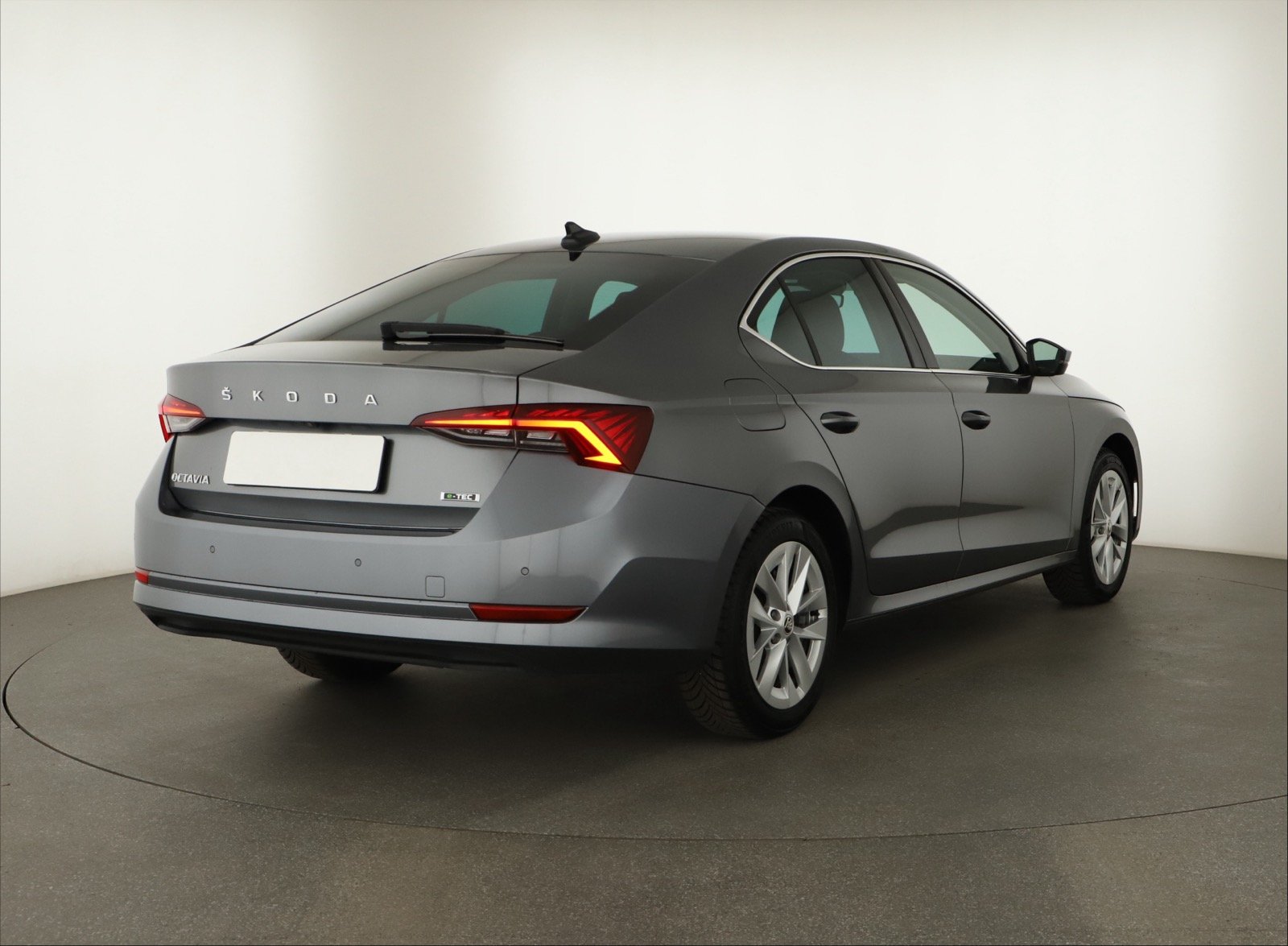 Škoda Octavia - 2024