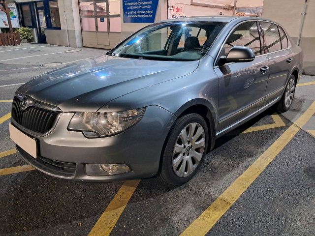 Škoda Superb 2009