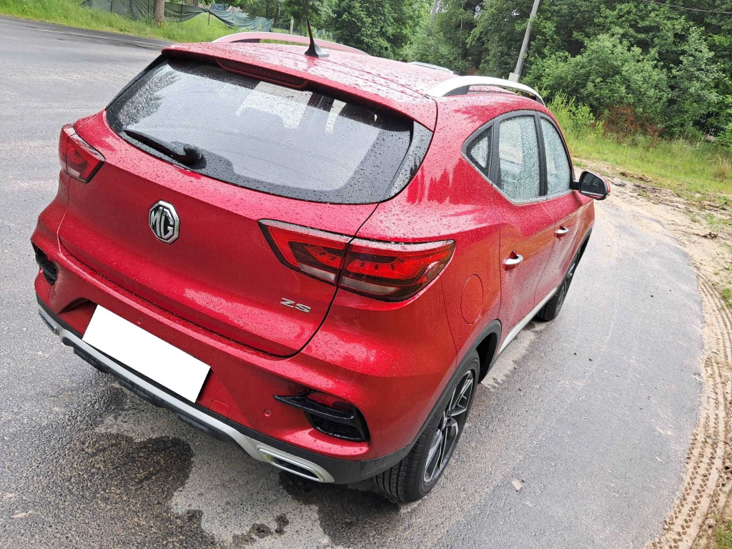 MG ZS SUV