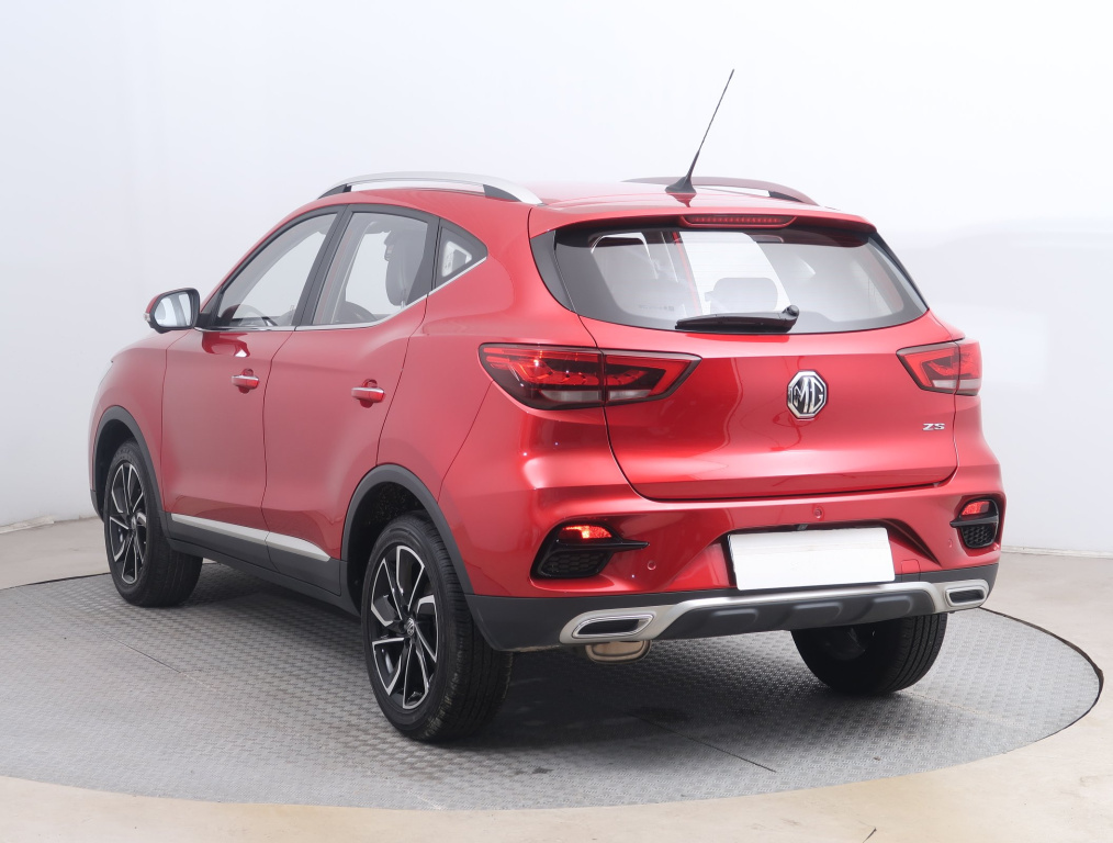 MG ZS SUV