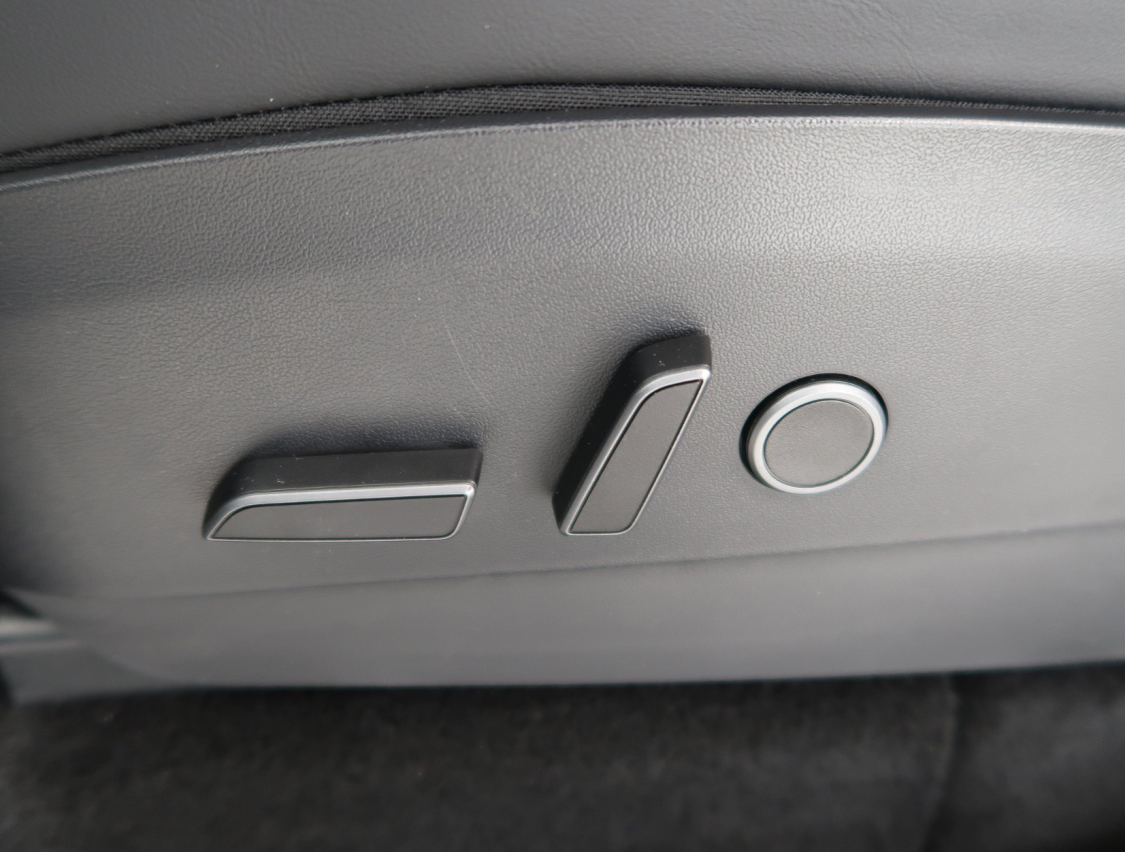 Tesla Model Y - 2022