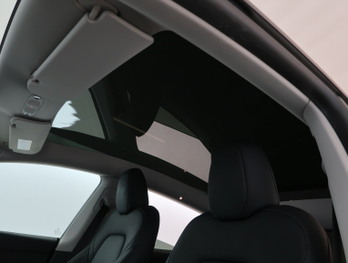 Tesla Model Y - 2022