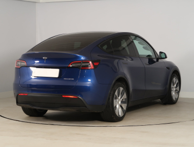 Tesla Model Y - 2022