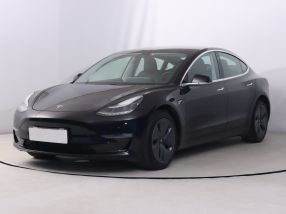 Tesla Model 3 - 2020