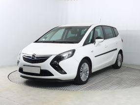 Opel Zafira - 2016