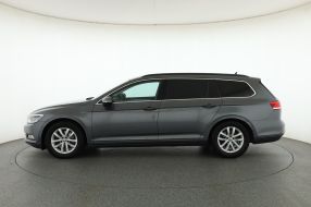 Volkswagen Passat - 2016